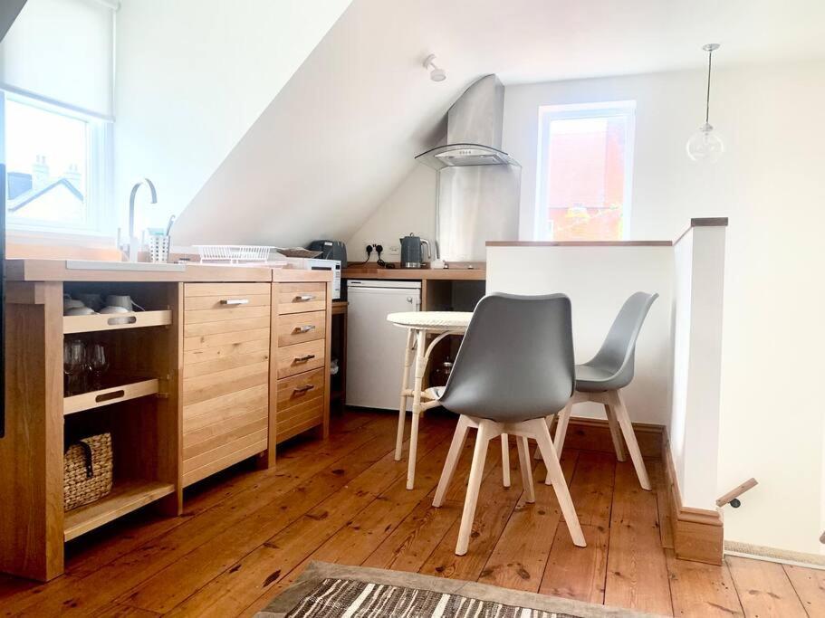 Delightful Ely House Bright And Warm With Cathedral View Appartement Buitenkant foto